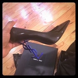 Saint Laurent Opyum 110 Black Patent Pump